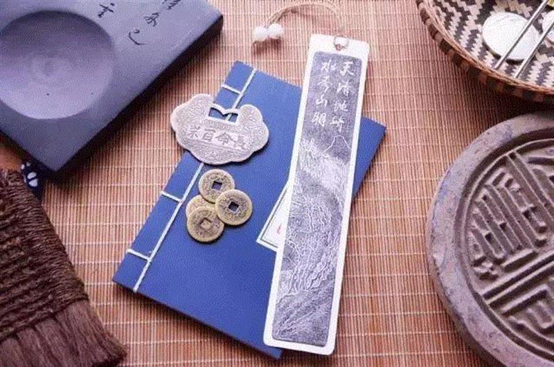 【手艺梦课堂】完美拓印的秘诀,手艺,课堂,秘诀,文物,震旦博物馆,课程,郝量,瓦当,拓片,工具