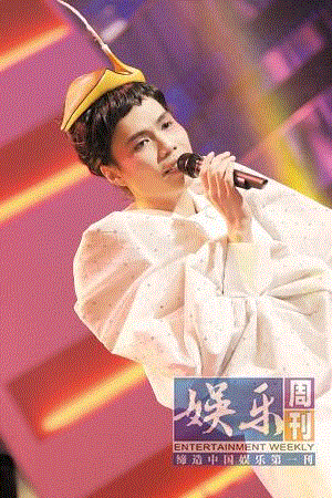 他是「男版王菲」,是反串演员,更是职业玩家,王菲,演员,男版,职业,玩家,吴嘉亮,舞台,舞台剧,导演,思诺