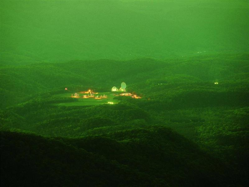 访谈 | Trevor Paglen 看星星是我认为的最原始的艺术