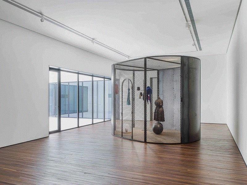 《牢笼（黑暗的日子）》2006年,「松间对话」预告 | 艺术中女性的主体与客体,女性,客体,松美术馆,松间,香港,二维码,影视,罗马,文学奖,三联生活周刊