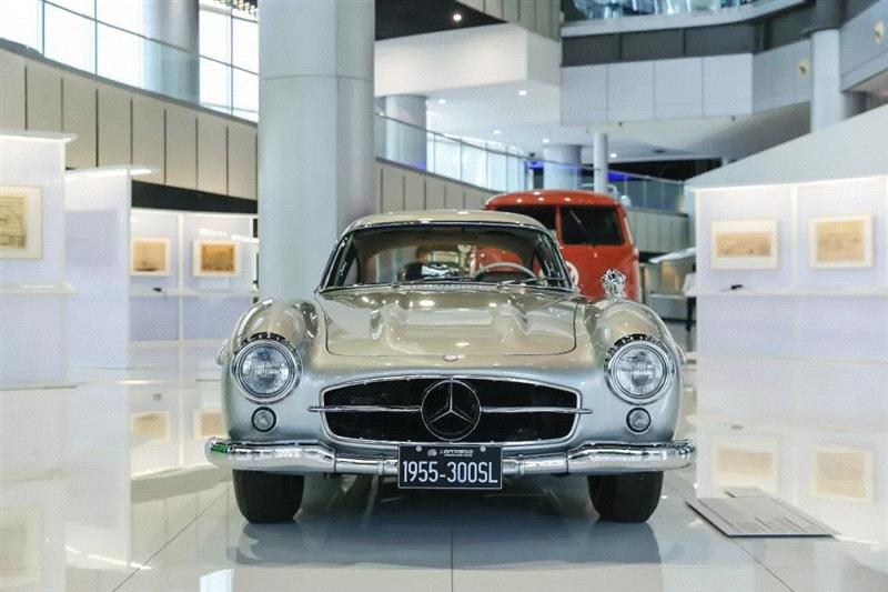 1955年梅赛德斯奔驰300SL 上海汽车博物馆馆藏车,当古董车遇到贝多芬、莫扎特、巴赫……,贝多芬,古董,巴赫,莫扎特,音乐,上海汽车博物馆,乐谱,博物馆,车型,劳夫