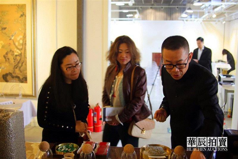 华辰拍卖新场景,咖啡品尝拍卖会第一场成功举办,拍卖会,华辰,公益,云南,产区,咖啡豆,本土,祖榕,女士,哥伦比亚