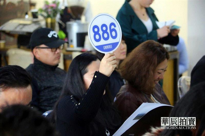 华辰拍卖新场景,咖啡品尝拍卖会第一场成功举办,拍卖会,华辰,公益,云南,产区,咖啡豆,本土,祖榕,女士,哥伦比亚