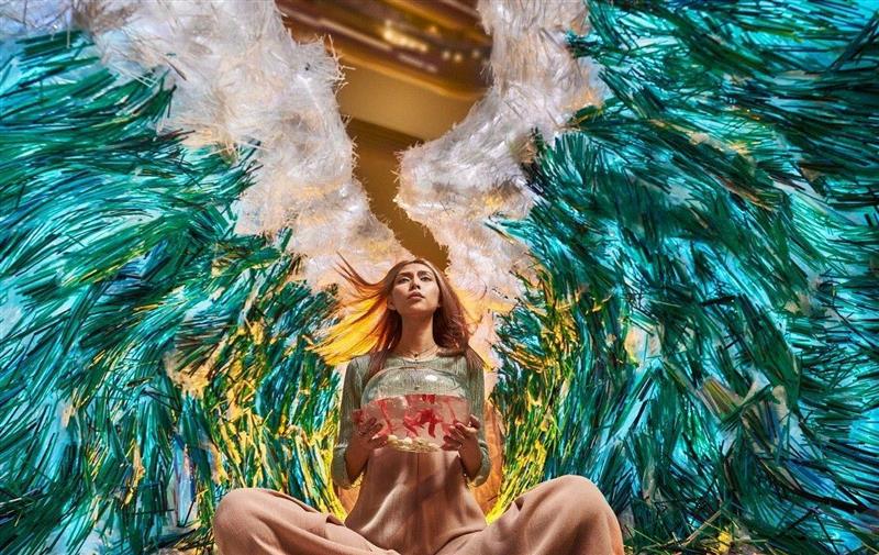 摄影丨这个鬼才摄影师，用垃圾拍出璀璨星河