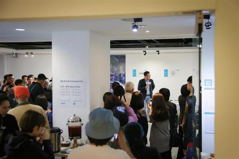 放映会：Koudelka : Shooting Holy Land,4月，与你相约台北首届Photo ONE摄影书市集～,ONE,Photo,台北,书市集,画册,出版物,荣荣,东村,布拉格,三影堂