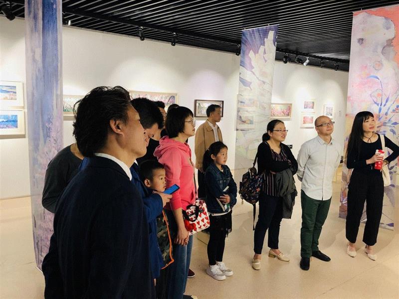 美博美术馆 | “陌上春来缓缓归”系列活动：艺术家王大志带你游花观景,王大志,美博美术馆,电话,路线,多年来,人孔,导览,笔墨当随时代,小趣味,气质