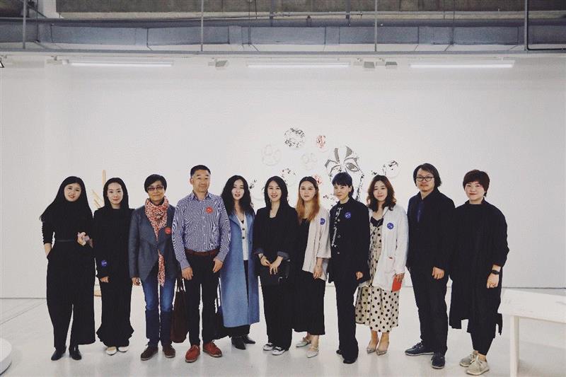 【时代·现场】玩！设计 - 国际新锐设计师展，定义好设计,设计师展,设计师,家具,陶瓷,纺织品,材料,首饰,海绵,北京时代美术馆,伦敦
