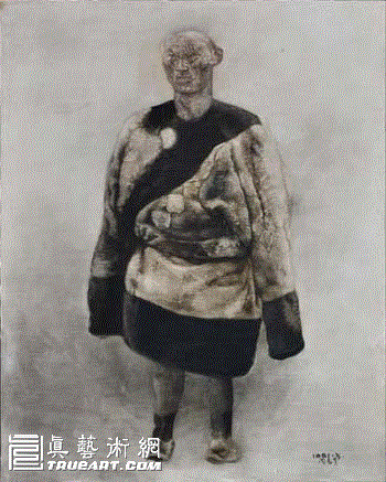 图： 穿着袍子的男人，1991年，布上油画，150x120cm，香港汉雅轩收藏,花朵般的生活，彩虹般的生命,周春芽,黑根,石头,绿狗,传统,胡永芬,彩虹,花朵,幸福,hellip,山石,周春芽