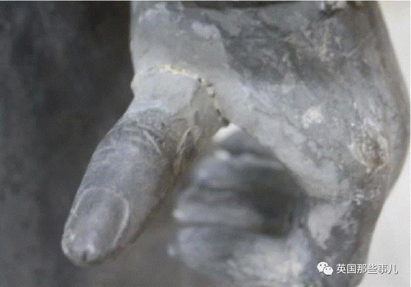 他掰断兵马俑手指回家炫耀，美国陪审团却以最无厘头的理由，让他无罪……,兵马俑,手指,陪审团,Michael,文物,博物馆,海外,男子,富兰克林科学博物馆,案件