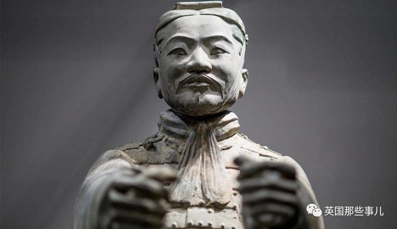 他掰断兵马俑手指回家炫耀，美国陪审团却以最无厘头的理由，让他无罪……,兵马俑,手指,陪审团,Michael,文物,博物馆,海外,男子,富兰克林科学博物馆,案件