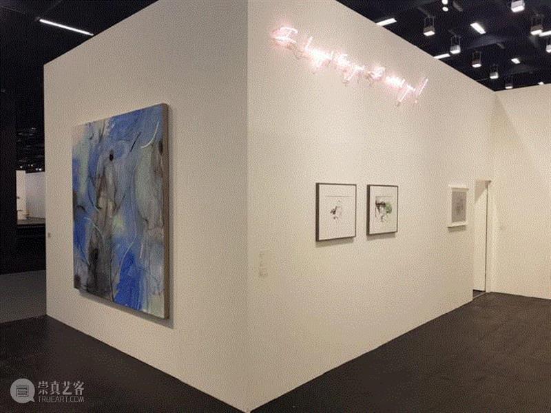 左起周力、翠西?艾敏,雅克·雷纳（Jac Leirner）获得第25届“沃夫冈罕奖” |白立方在科隆国际艺术展,Leirner,Jac,沃夫冈,艺术展,科隆国际,雅克·雷纳,立方,雷纳,雅克,展位