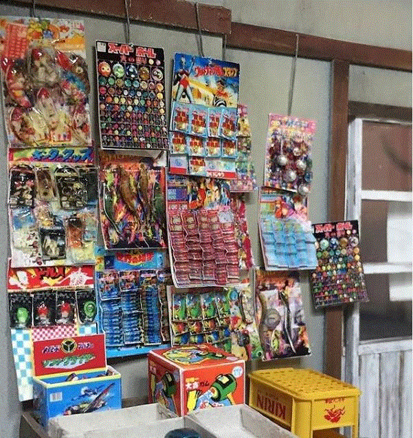 用一张垃圾站照片扬名，他能将任何东西放到手上···,海外,日本,战争,模型,手指,背后,大神,手上,平时,荒木智