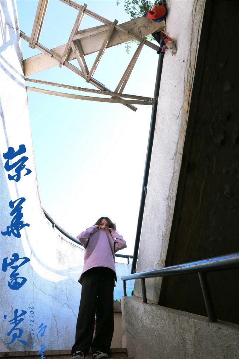 我在,约 | 来画廊肆无忌惮的拍、拍、拍,马胤鑫,白云,油彩,约翰,美术馆,白色,一句话,地点,边框,豆瓣