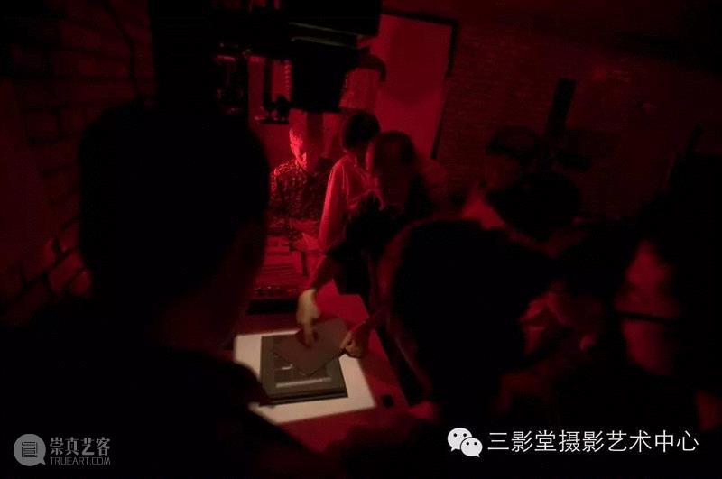 【即将报满】4月现代暗房基础课程——明日开课｜三影堂教育,暗房,课程,三影堂,学员,肖日保,底片,讲师,胶片,流程,小样