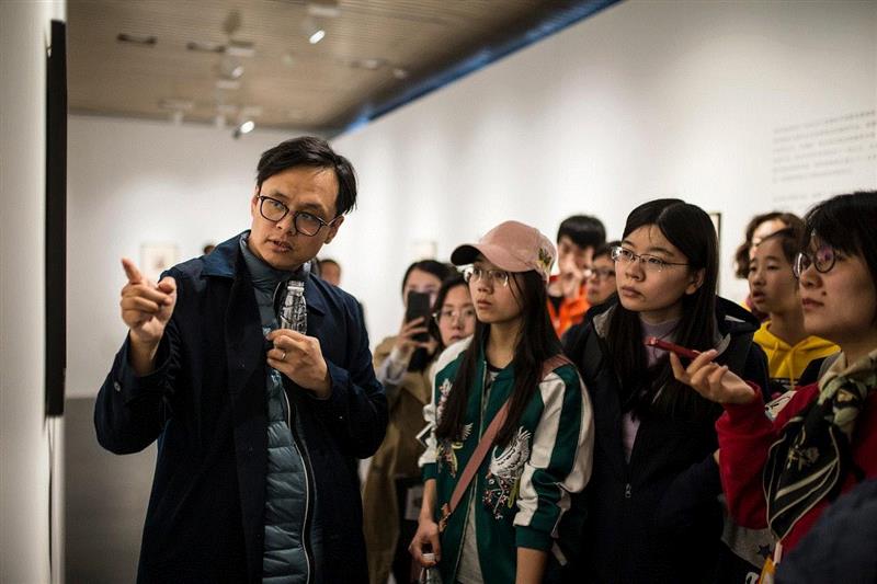 课程主讲,