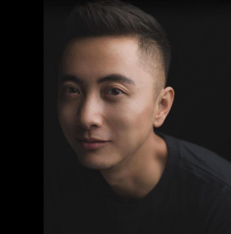 郭晓东领衔主演《钢的琴》| 一群小人物对时代的告别,钢的琴,郭晓东,领衔主演,小人物,剧照,话剧,人物,舞台,编剧,喻荣军