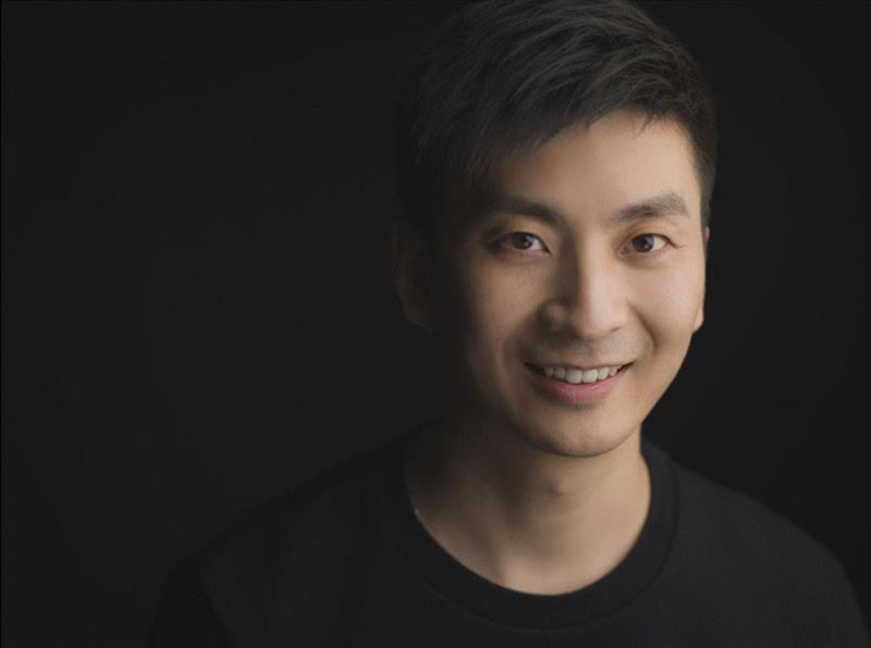 郭晓东领衔主演《钢的琴》| 一群小人物对时代的告别,钢的琴,郭晓东,领衔主演,小人物,剧照,话剧,人物,舞台,编剧,喻荣军