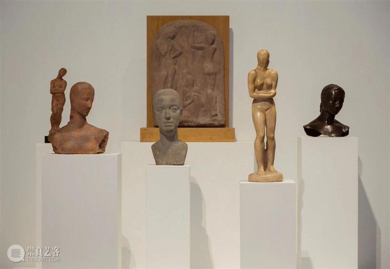 展览现场,谭安蓓：“我的双手在黑暗中祈求夜晚”丨AMNUA德国艺术立场