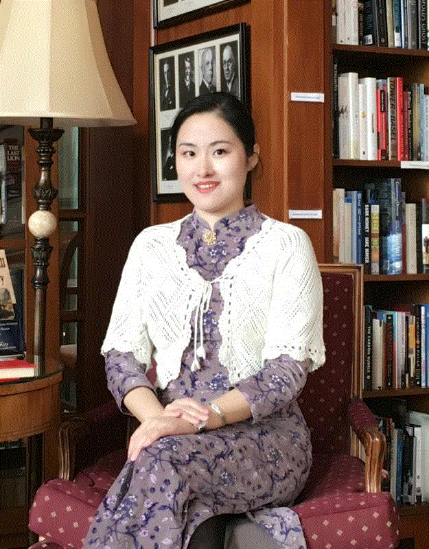 “21世纪创意戏剧服装:下一代”展览入选作品赏析(四),服装,戏剧,下一代,上海戏剧学院,舞台,设计师,文学学士,硕士学位,时装,硕士
