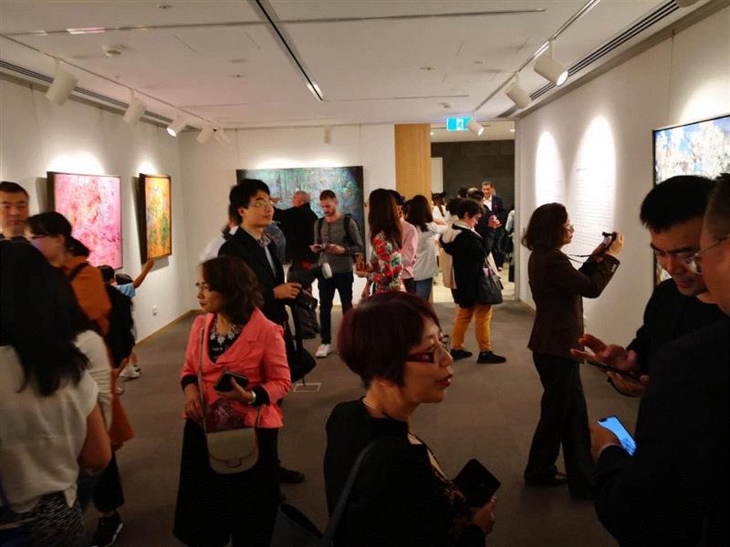“情感的诗意”开启2019中国当代艺术月序幕,序幕,悉尼中国文化中心,澳洲,策展人,彭玮,炫彩,青年,悉尼,民众,新州