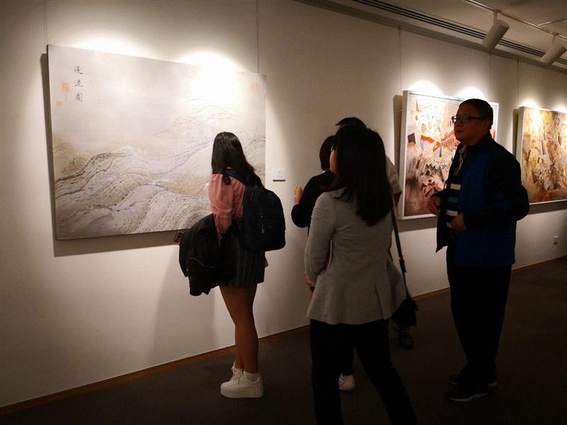 “情感的诗意”开启2019中国当代艺术月序幕,序幕,悉尼中国文化中心,澳洲,策展人,彭玮,炫彩,青年,悉尼,民众,新州