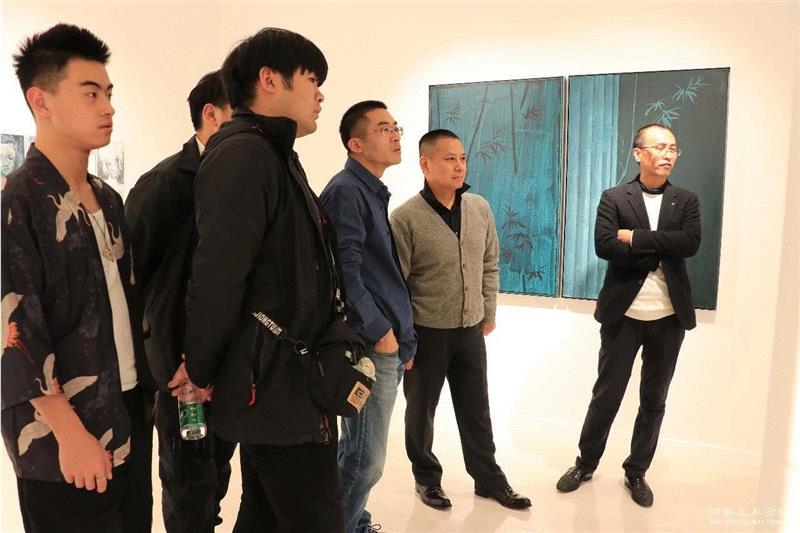 包忠评述杨传喜作品,杨传喜,包忠,材料,纸本,打印纸,江苏省,南京市,石头城路69号,材质,情境