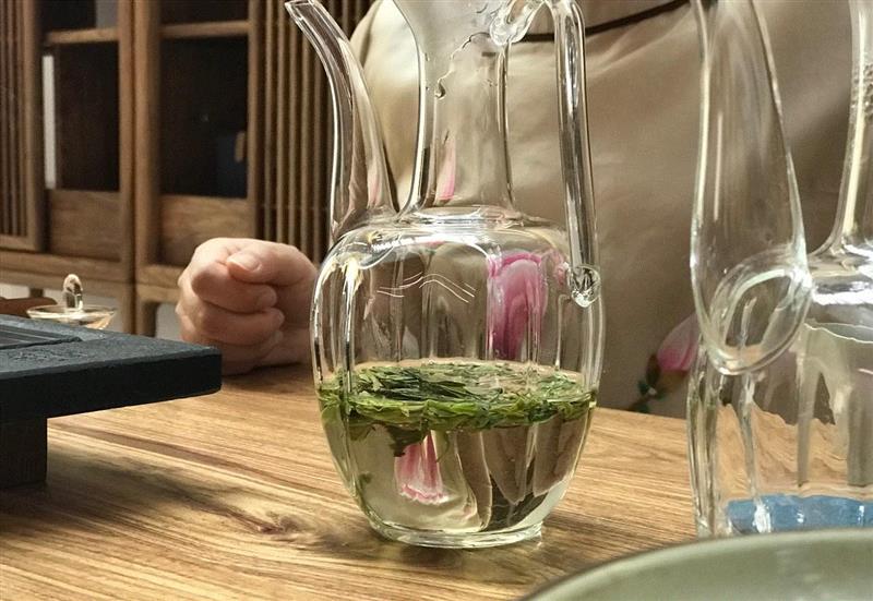 第三届中国设计大展及公共艺术专题展以“亲子茶会”收官,亲子,茶会,家具,设计师,孩子们,茶室,工作坊,小朋友,乌金石,小朋友们