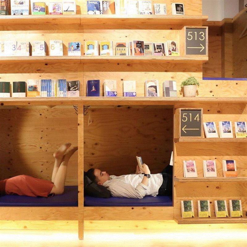 在日本，有种酒店叫书店,书店,日本,漫画,旅馆,东京,房间,茑屋书店,日元,旅客,书籍