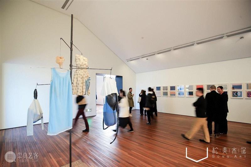 松美术馆展览现场,“如果我能使一颗心免于哀伤，就不虚此生”,一颗心,此生,路易丝,蜘蛛,布尔乔亚,工作室,向京,豪瑟,Hauser,Wirth