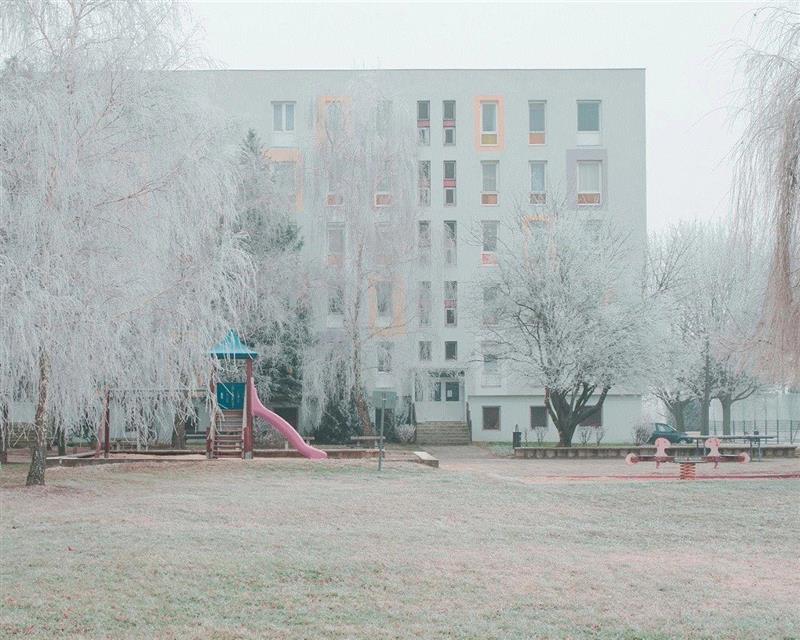 摄影丨色彩治愈,她镜头下的街景太美了,街景,玛丽埃塔,瓦尔加,故乡,匈牙利,希欧福克,湖泊,模样,上方,右上