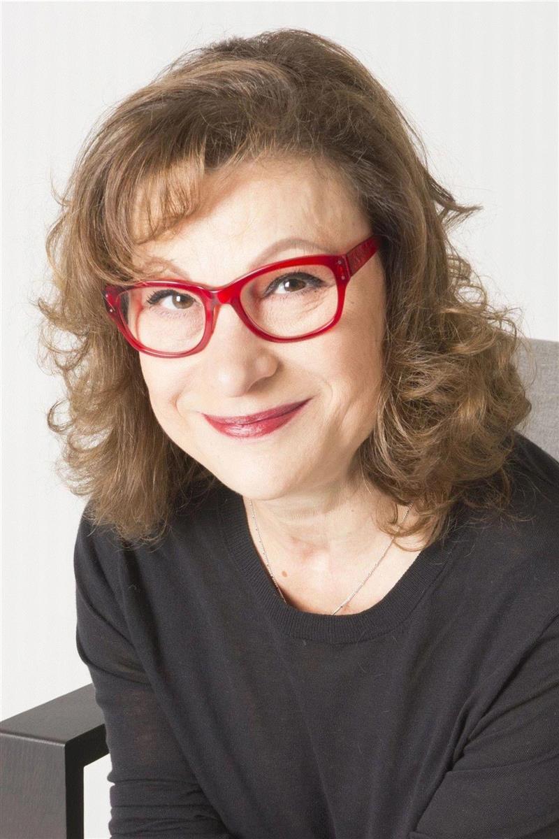 天窗 | 爱火一旦熄灭,能否死灰复燃?,天窗,上海话剧艺术中心,法国,话剧,编剧,导演,演员,佐临话剧艺术奖,英国,戏剧