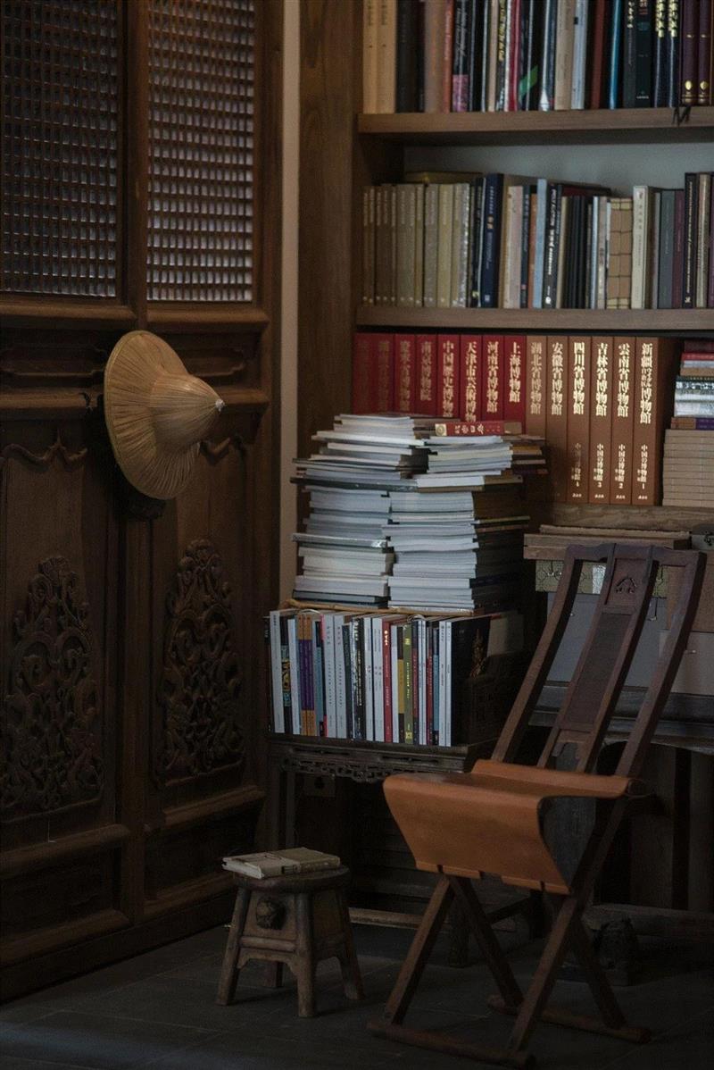  ,先学审美，再谈生活,品牌,蒋勋,希腊,总裁,遗迹,老板,穷人,物质,背后,作家