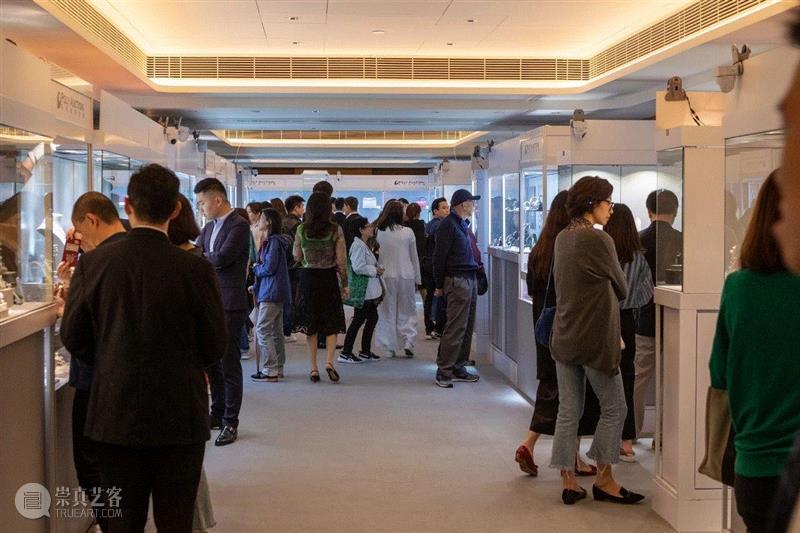 【保利香港拍賣預告】預展今日繼續，現當代藝術、洋酒珍釀、國酒茅台專場明日舉槌,保利香港,國酒,茅台,現當代,洋酒珍釀,油彩,香港,君悅酒店,ABV,茅台酒