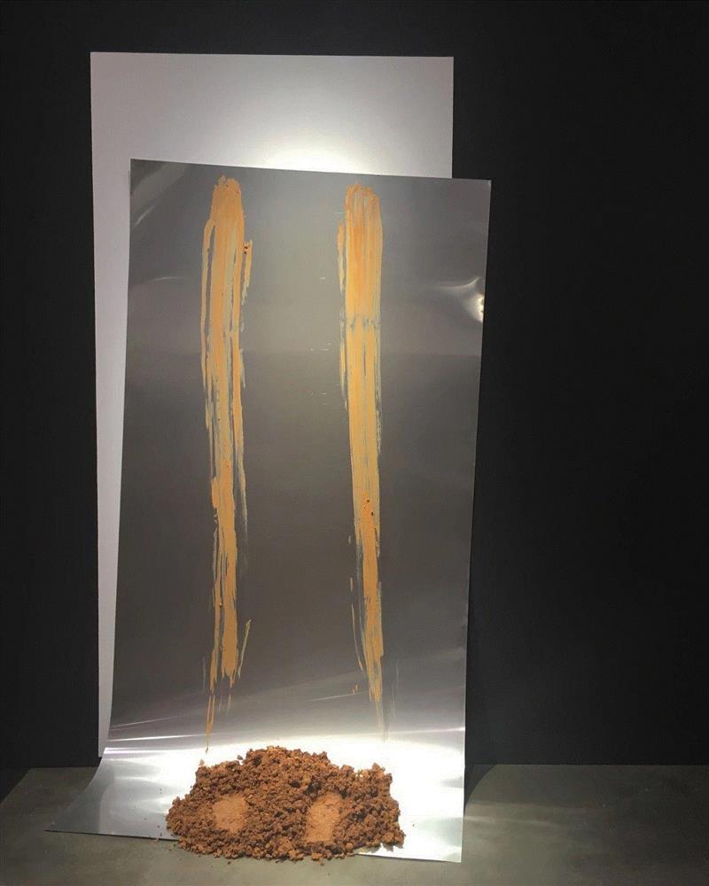 Five centimeters from the ground 支离地面五公分,【现场】香港巴塞尔艺术展 I 拾萬空间展位 3C42,展位,香港巴塞尔艺术展,仇世杰,SHIJIE,798艺术区,Sat,Dimensions,不锈钢,涂料,北京市朝阳区