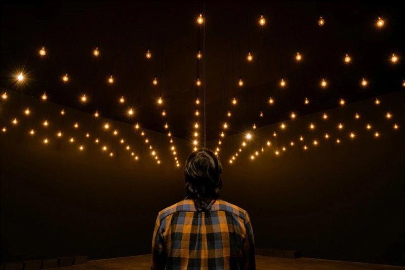 “Rafael Lozano-Hemmer: Pulse”将于2018年11月1日至2019年4月2