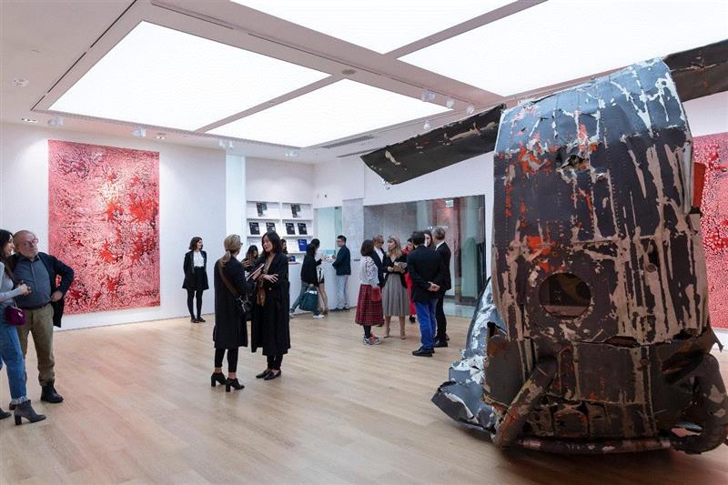 现场盛况 | 2019 香港巴塞尔艺术展 | 阿岱尔·阿贝德赛梅《解锁》,香港巴塞尔艺术展,盛况,阿岱尔·阿贝德赛梅,解锁,赵赵,香港,阿贝德赛梅,直升机,艺术展,材料