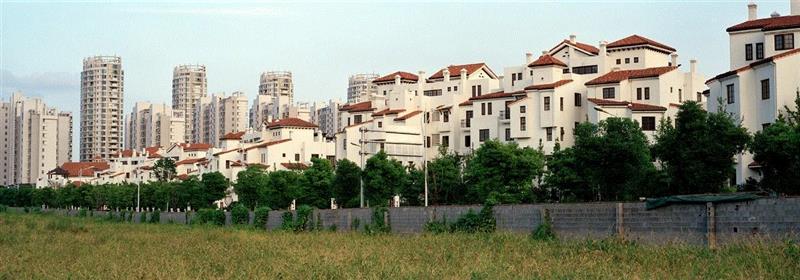 画廊 | 朱锋 找寻记忆中的都市印象,记忆,朱锋,都市印象,镜子,景象,建筑,零度,相机,画册,高楼