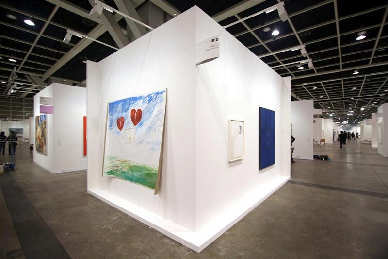 【艺博会直击】博而励 | 展位：1B10 | 香港巴塞尔艺术博览会,香港,艺博会,博而励,展位,only,VIP,资讯,Butzer,海面,火山