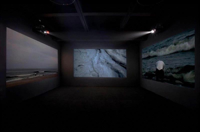 胡晓媛《伐冰渡海》,「松」说 | 春暖花开的时候 一起去看展吧,护照,松美术馆,美术馆,红砖美术馆,地址,雕塑,路易丝,二维码,地图,北京市朝阳区