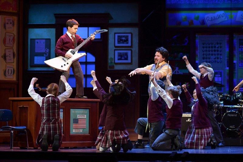 《摇滚学校》上海站剧照,第三轮即将开票!来这所摇滚学校,看这些摇滚小学生实力燃爆现场!,摇滚学校,摇滚,小学生,实力,音乐剧,劳埃德,韦伯,音乐,孩子们,杜威