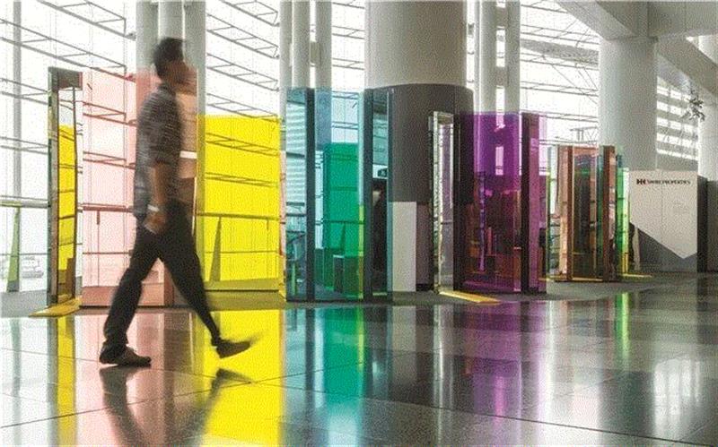 装置丨听玻璃艺术 讲述绝妙动人的梦幻故事,装置,羽毛,材料,琉璃,水晶,建筑,灯光,宇宙,餐厅,Knapp