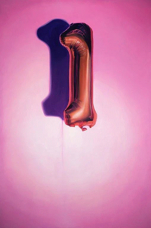 绘画丨她作品的粉色暴击，让人有点甜,绘画,粉色,手绘网,Mann,加拿大,肖像,上方,右上,本文,shouhui