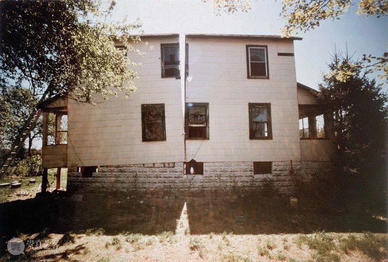 《分割》, 1974,塔林库姆艺术博物馆 | 戈登·马塔-克拉克巡回展：无政府主义建筑师,戈登,塔林库姆艺术博物馆,马塔-克拉克,政府,建筑师,克拉克,马塔,建筑,卓纳,媒介