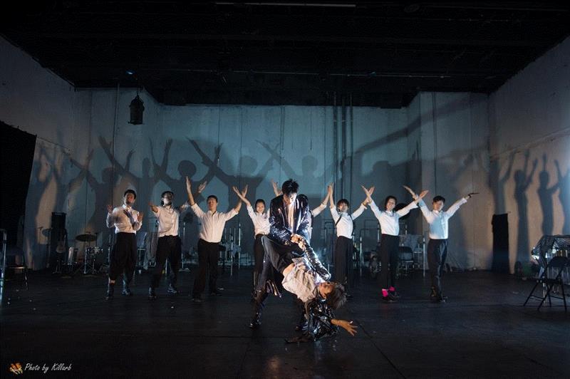 当代社会病例研究所,病例,研究所,患者,蜂巢剧场,医院,职业,病症,病情,孟京辉,张弌铖