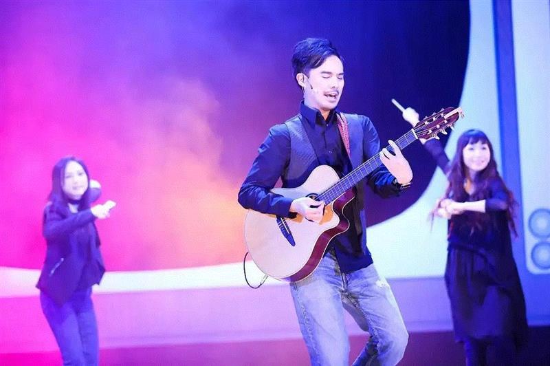 演出预告 | 西方有《波西米亚狂想曲》，而东方有音乐江湖啊！,波西米亚狂想曲,音乐江湖,黄霑,皇后乐队,音乐剧,顾嘉辉,香港,广州仔,音乐,电影