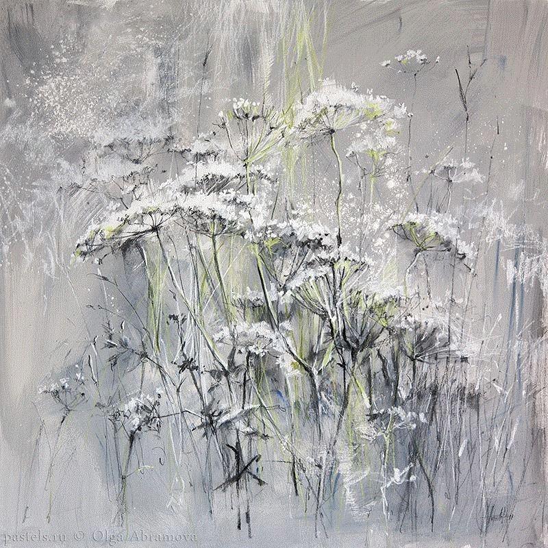 她15年离群索居，只为用一根粉笔打开全新人生，惊艳了世界！,粉笔,Olga,很多人,颜料,墙上,莫斯科艺术学院,色块,阁楼,黑板,节日