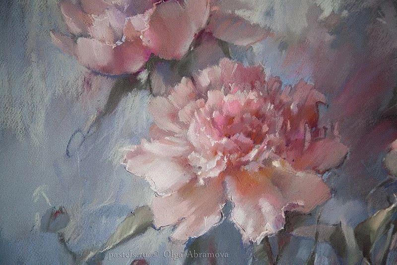 她15年离群索居，只为用一根粉笔打开全新人生，惊艳了世界！,粉笔,Olga,很多人,颜料,墙上,莫斯科艺术学院,色块,阁楼,黑板,节日