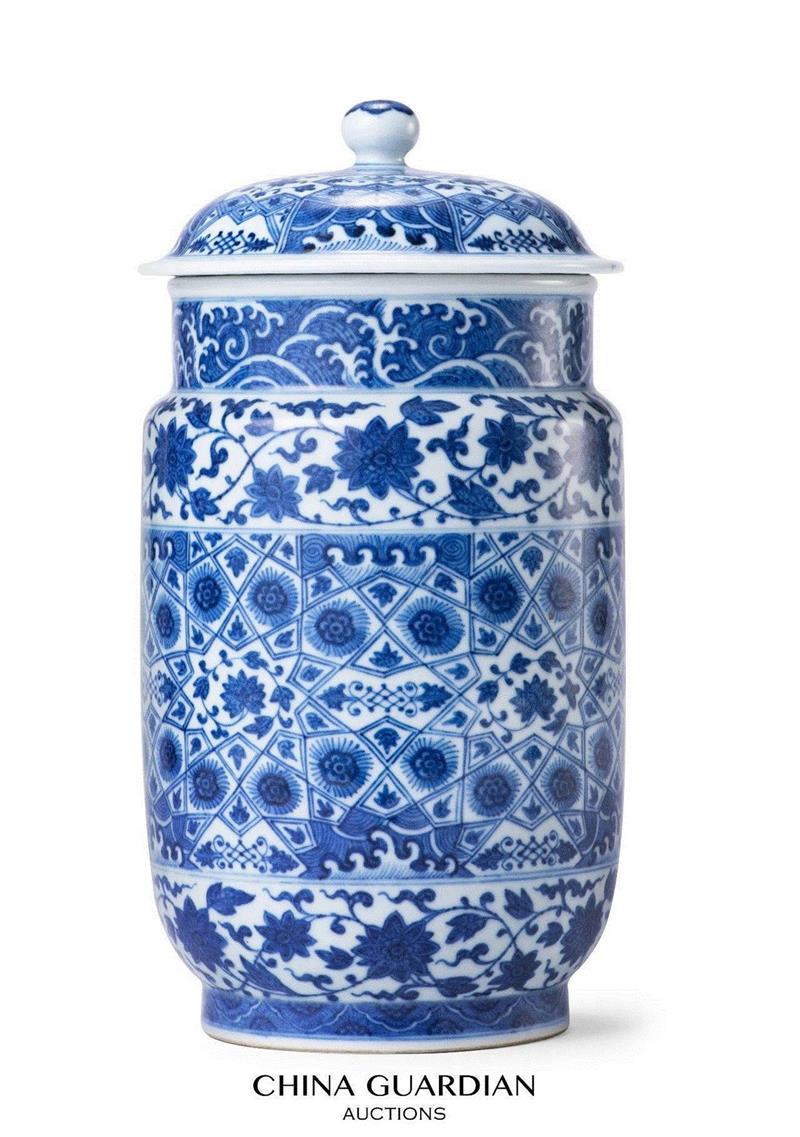 Lot 3520,【嘉德四季53期】天民楼藏瓷（上）,嘉德,天民楼藏瓷,大清,陶瓷,天民楼,直径,年制,香港艺术馆,拍卖会,瓷器