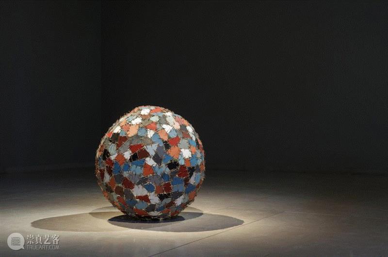 伦敦海沃德美术馆，2019年2月13日—5月6日,“修复也是一种伤害”：卡德·阿提亚(Kader Attia) 伦敦海沃德美术馆个展“The Museum of Emotion”,阿提亚,卡德,伦敦,海沃德美术馆,Attia,香港,首尔,伦敦海沃德美术馆,影像,面具