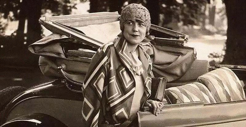 她给丈夫戴绿帽,却点燃了新的艺术人生,画作挂进卢浮宫! 壹号收藏 今天,丈夫,卢浮宫,绿帽,艺术人生,壹号,索尼娅,德劳,巴黎,罗伯特,服装